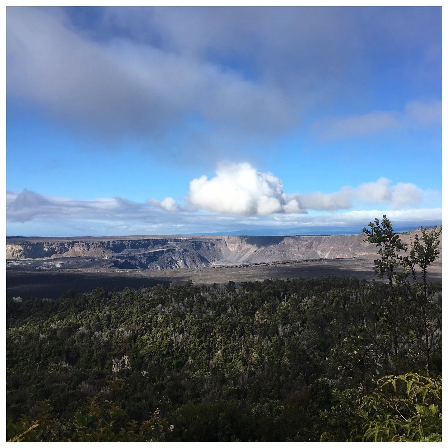 Christmas came early this year with a new eruption at Kilauea Summit. This pic was taken a few months ago and I can&rsquo;t wait to seeing the changes to Halemaumau Crater
&bull;
&bull;
&bull;
&bull;
&bull;
#bigisland #hawaiilife #kilauea #eruption20