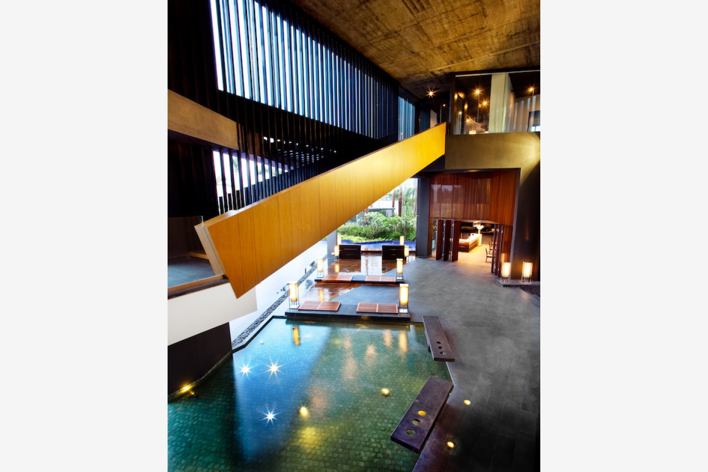 CLUBSHOUSE IN DOUMEN_PBH_07.jpg