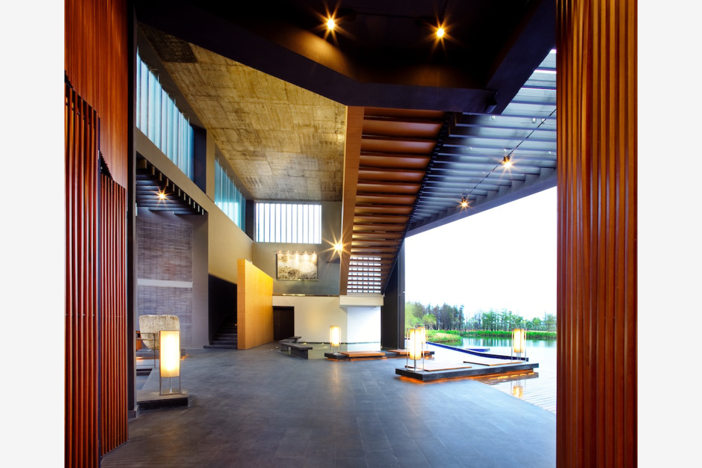 CLUBSHOUSE IN DOUMEN_PBH_08.jpg