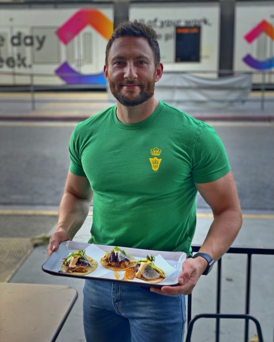 Missing my days at Duckfoot brewing downtown last year with The Harvest Grill, but on to better things for all of us this year! @chefjorgehernandez @the.harvest.grill @duckfootbeer #craftbeer #tacos #trivia #eastvillage #downtown #neighbourhood #love