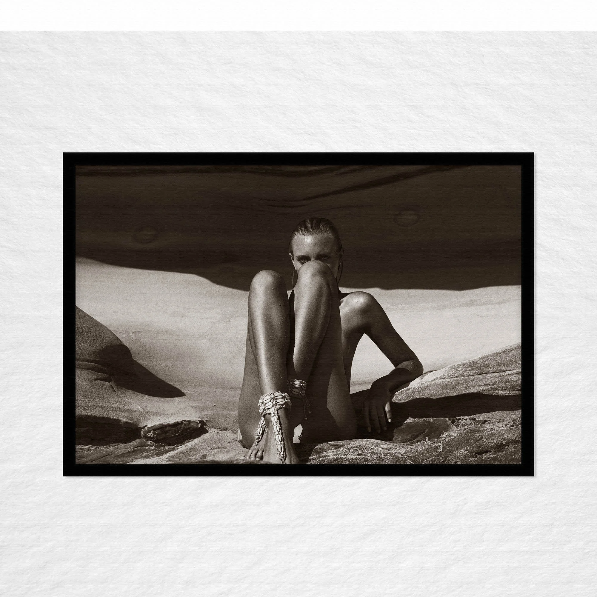 FEATURE 95x65cm | HORIZONTAL | NONE | FRAMED