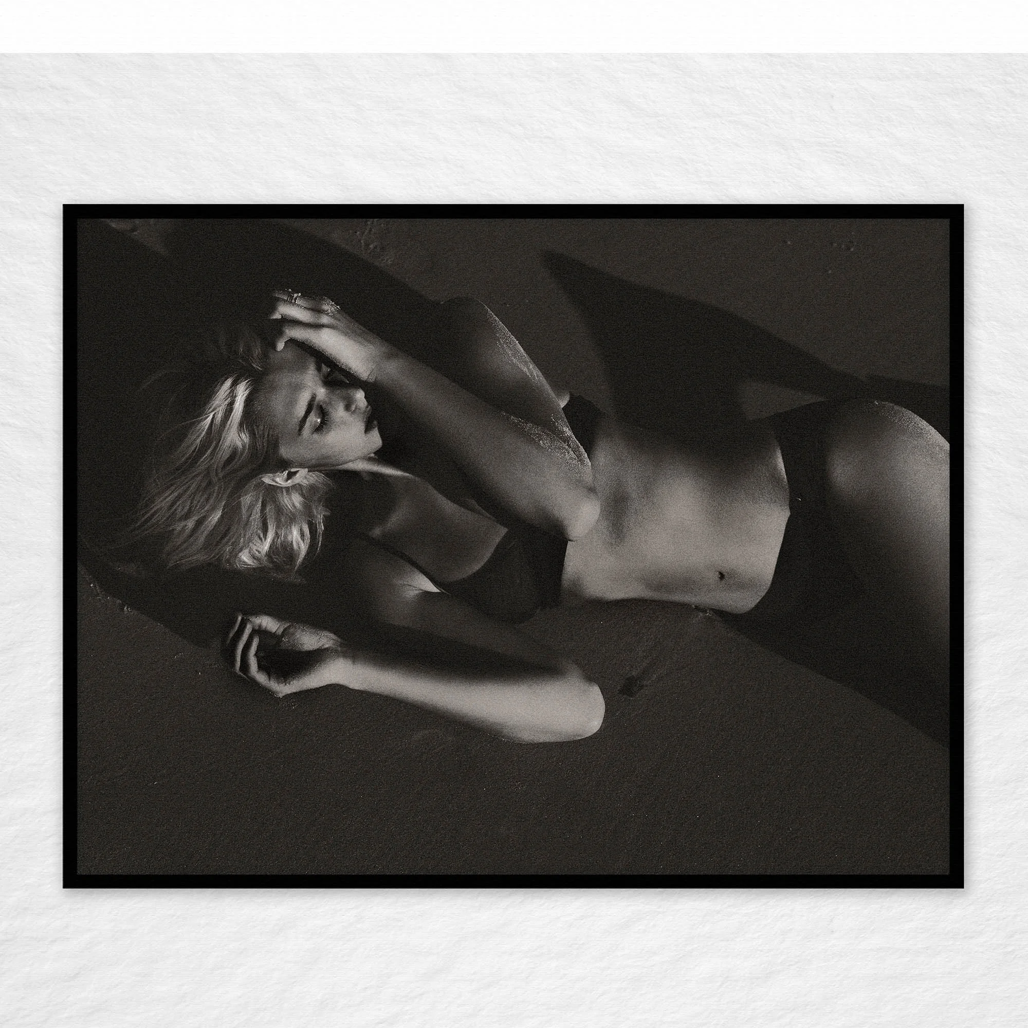 STATEMENT 165x125cm | HORIZONTAL | NONE | FRAMED