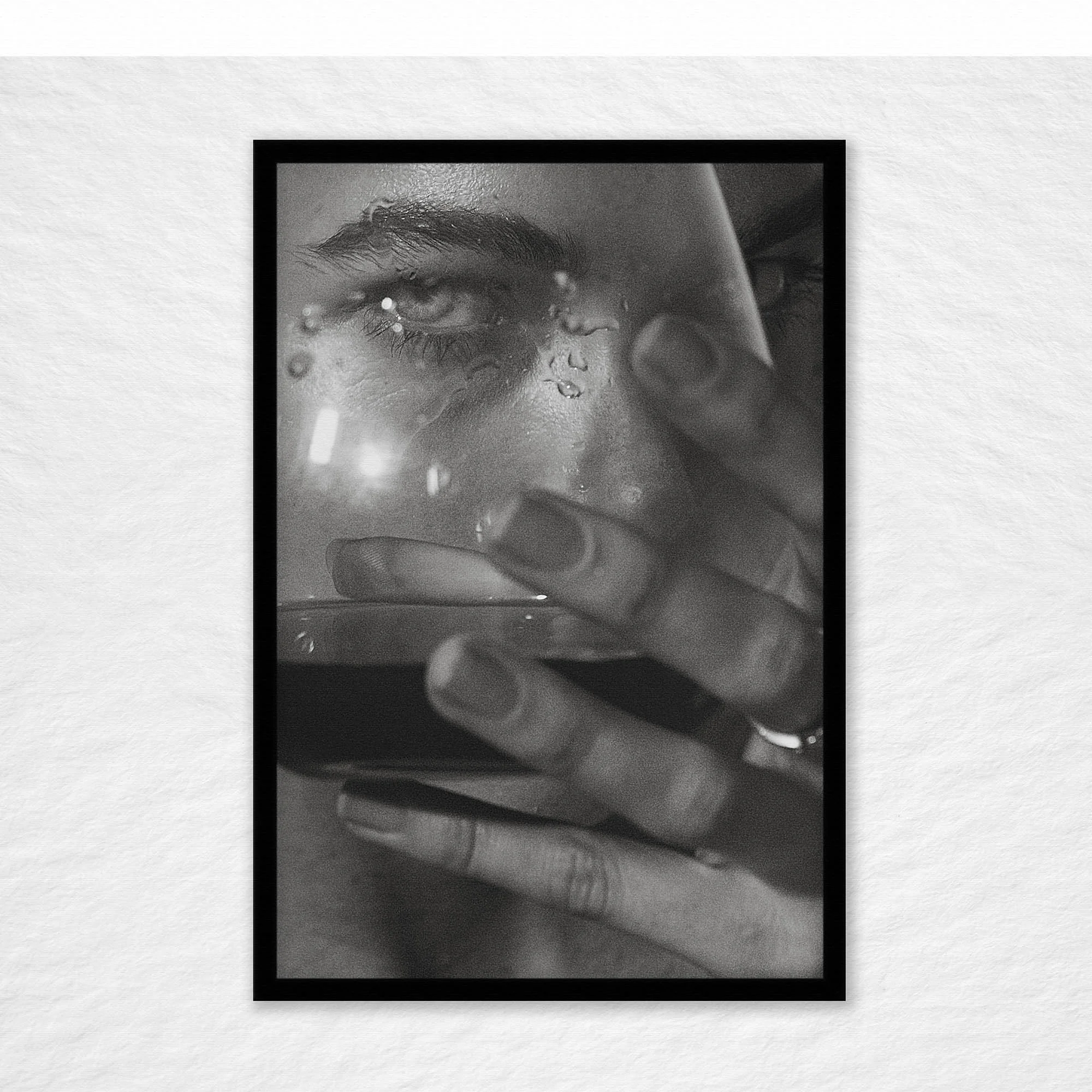 FEATURE 95x65cm | VERTICAL | NONE | FRAMED
