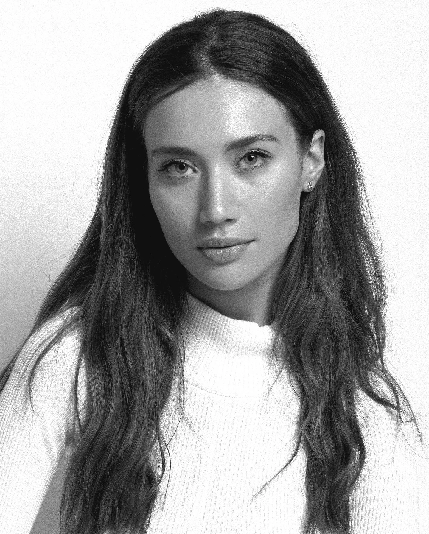 My new Bondi photographic studio setup and first shoot with @natmilisic