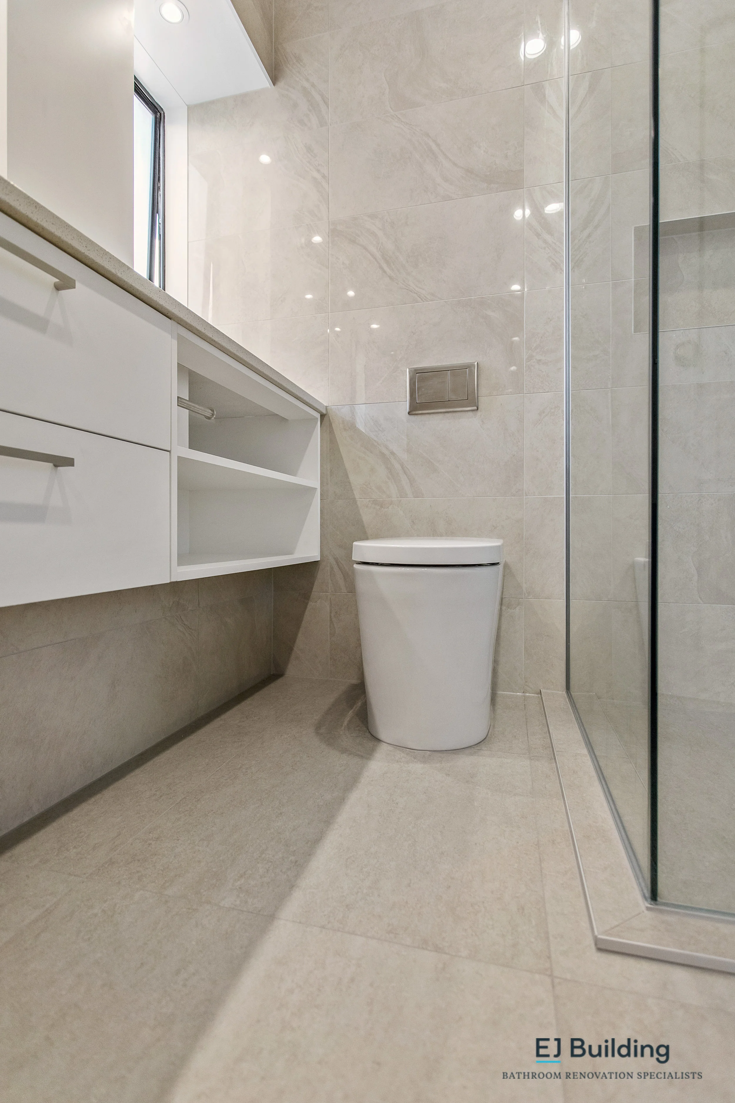 BTW toilet with Tece push plate.