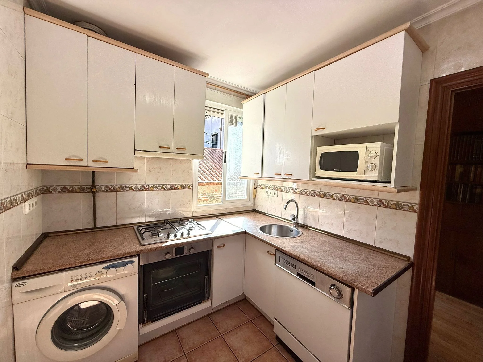 WhatsApp Image 2025-09-16 at 12.22.54 (7).jpeg