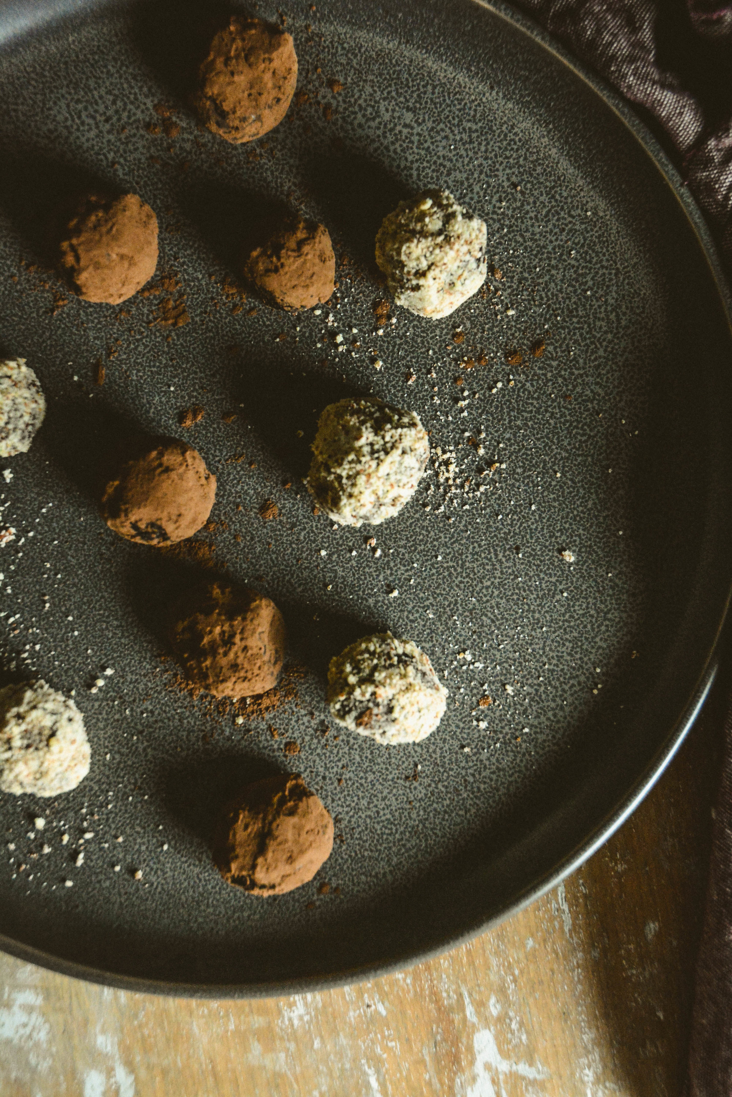  paleo almond crusted chocolate truffles 