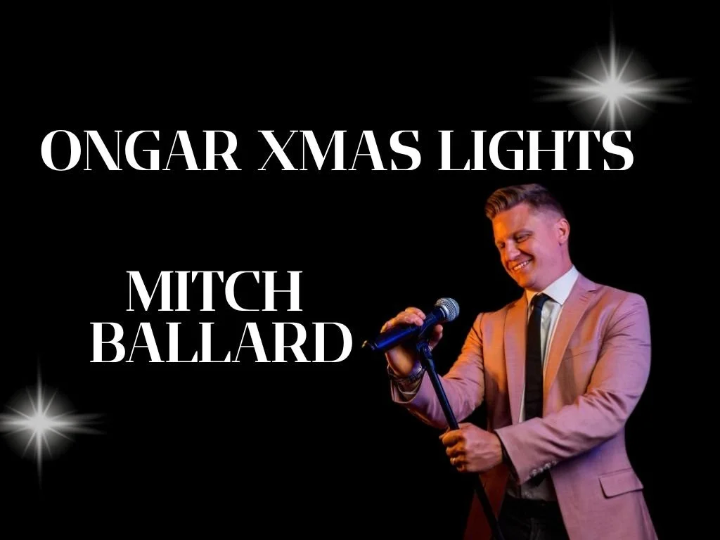 Ongar Xmas Lights Switch On - Mitch Ballard Live Singer