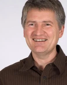 Prof. Angus Lamond.