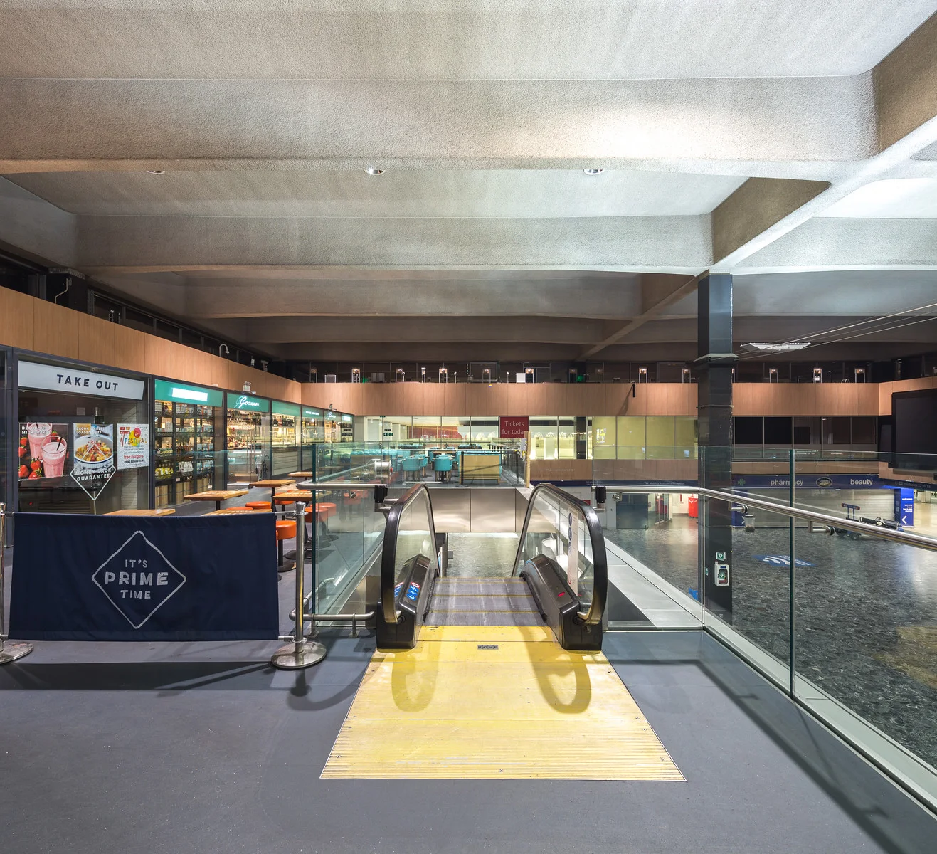 Euston Station Mezzanine - Complete Refurbishment of Concourse Retail