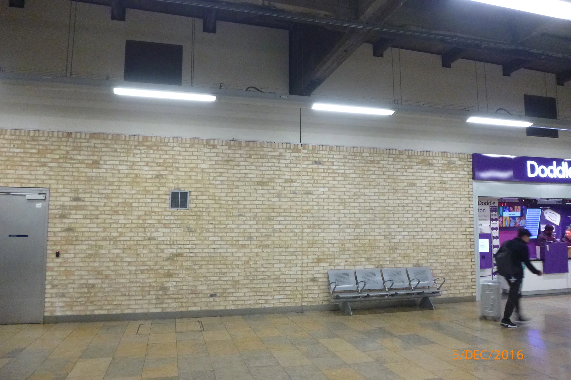 Paddington Station Waiting Room London Rkg