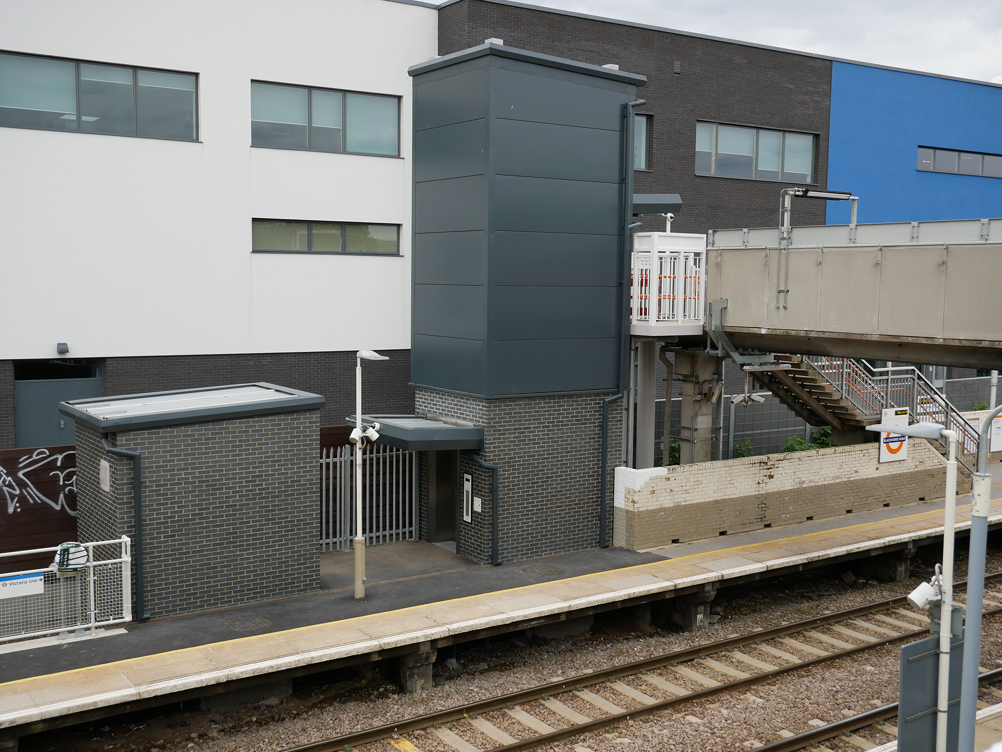 Blackhorse Road - New Walkways & Lifts