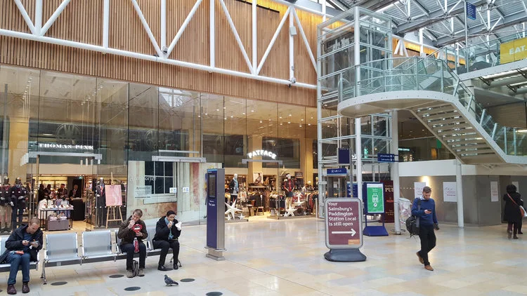 Paddington Station: Lawn, London