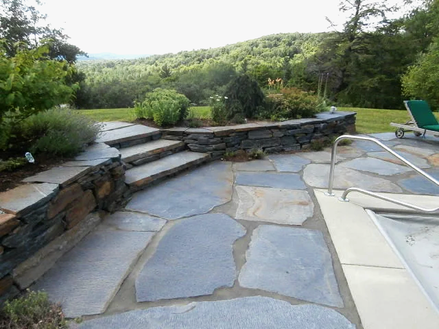 Seating wall and garden retaining wall