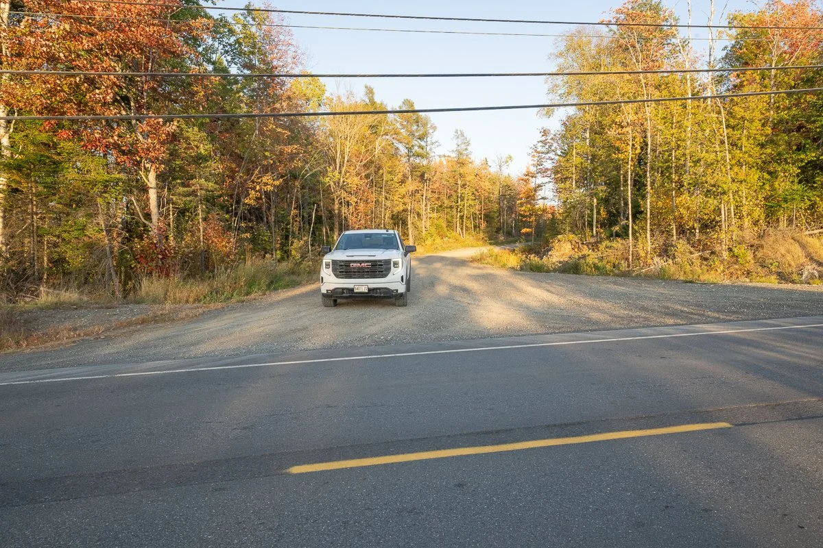 Tarred Road is Route 1. Dirt Road is Cowger's Way, which leads to Chadwick Point Road.