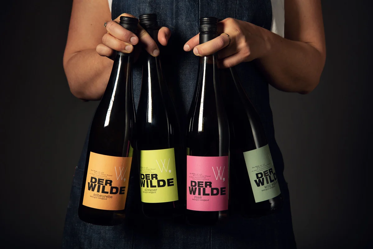 “Der Wilde” Silvaner, Scheurebe, Weissburgunder und Rosé von Andi Weigand vom Weingut Weigand