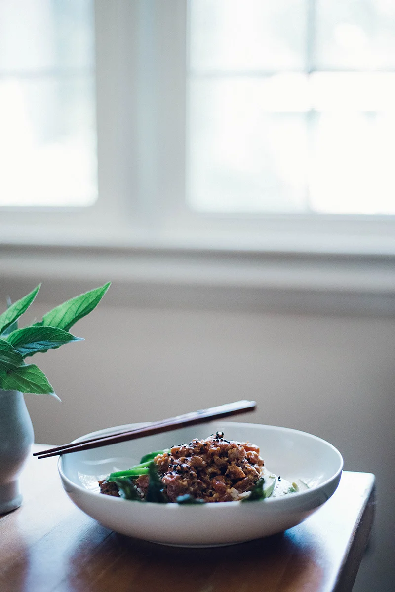 tunapokebowl2thefulltableblog.jpg