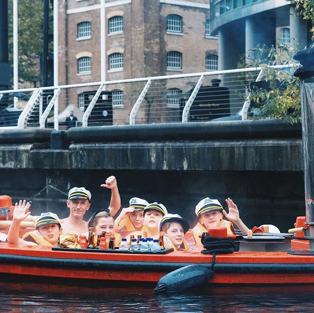 👨‍👩‍👧‍👧 HALF-TERM HOT TUB BOAT DISCOUNT! 👨‍👩‍👧‍👧⁣⁣
⁣⁣
If you're looking for something unique to keep the teens occupied this half-term, we're offering 25% off all family group Hot Tub Boat trips!⁣⁣
⁣⁣
Just enter the code HALFTERM in the discount section upon checkout 😀⁣⁣
⁣
(Kids must be 12+ to attend and accompanied by 2 adults on each trip)⁣⁣
•⁣⁣
•⁣⁣
•⁣⁣
•⁣⁣
•⁣⁣
•⁣⁣
#skunaboats #familieswhotravel #familygoals #kidsofinstagram #teenagers #holiday #halfterm #hottubboat #hottubtime #londonthingstodo #canarywharf #october