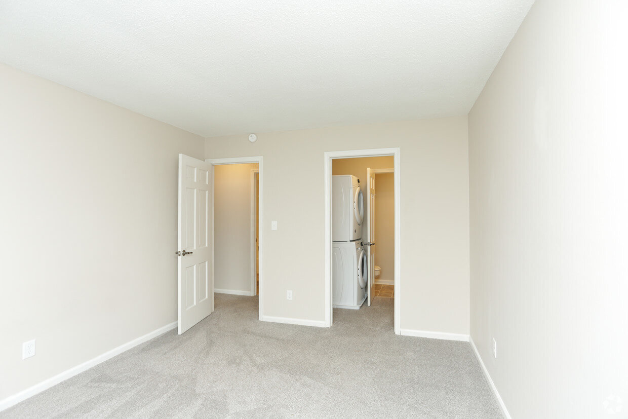 Gallery — Triphammer Apartments