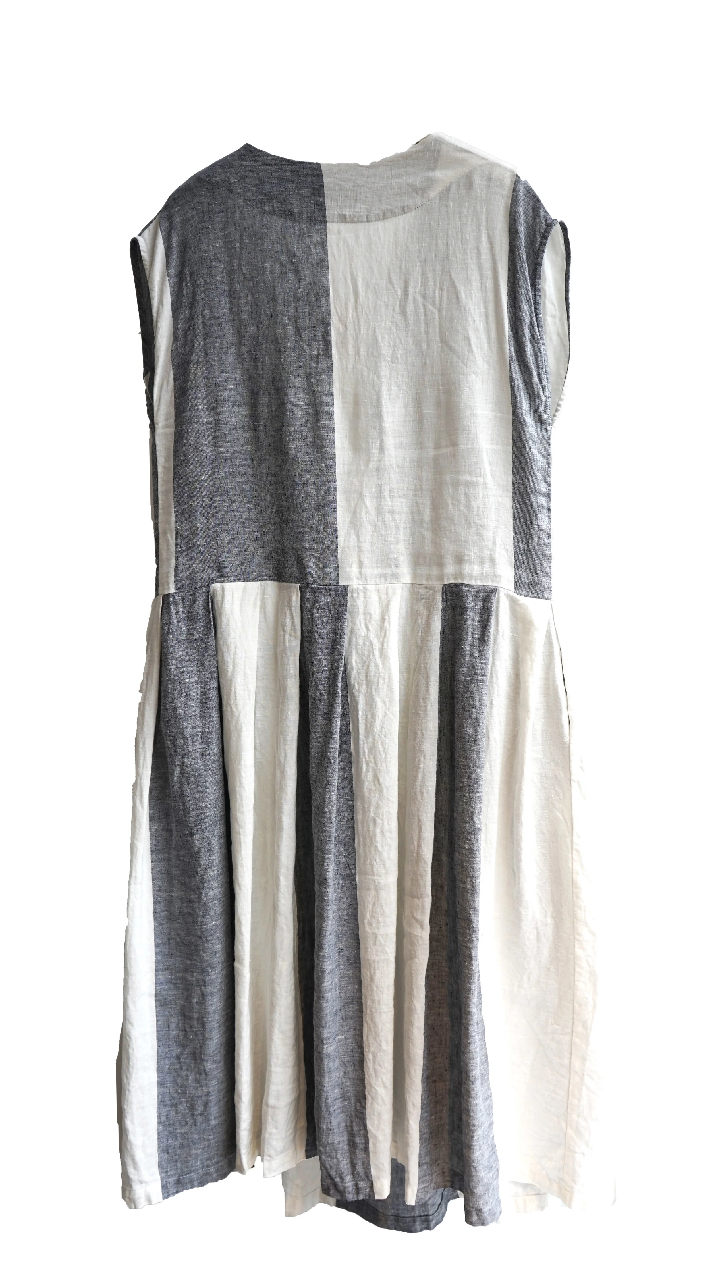 Dress B.jpg
