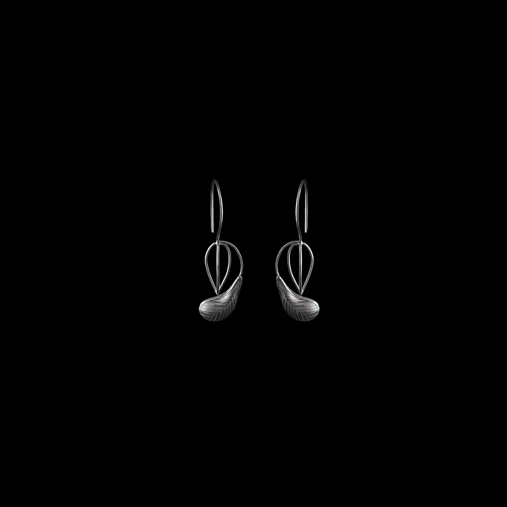 DSC_0055_etching_earrings_to scale_1024.jpg
