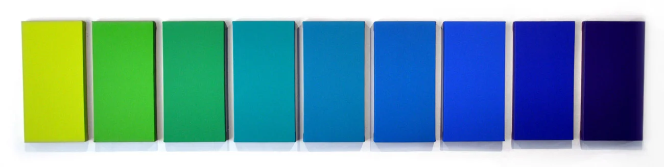 2010-gradation-blue.jpg