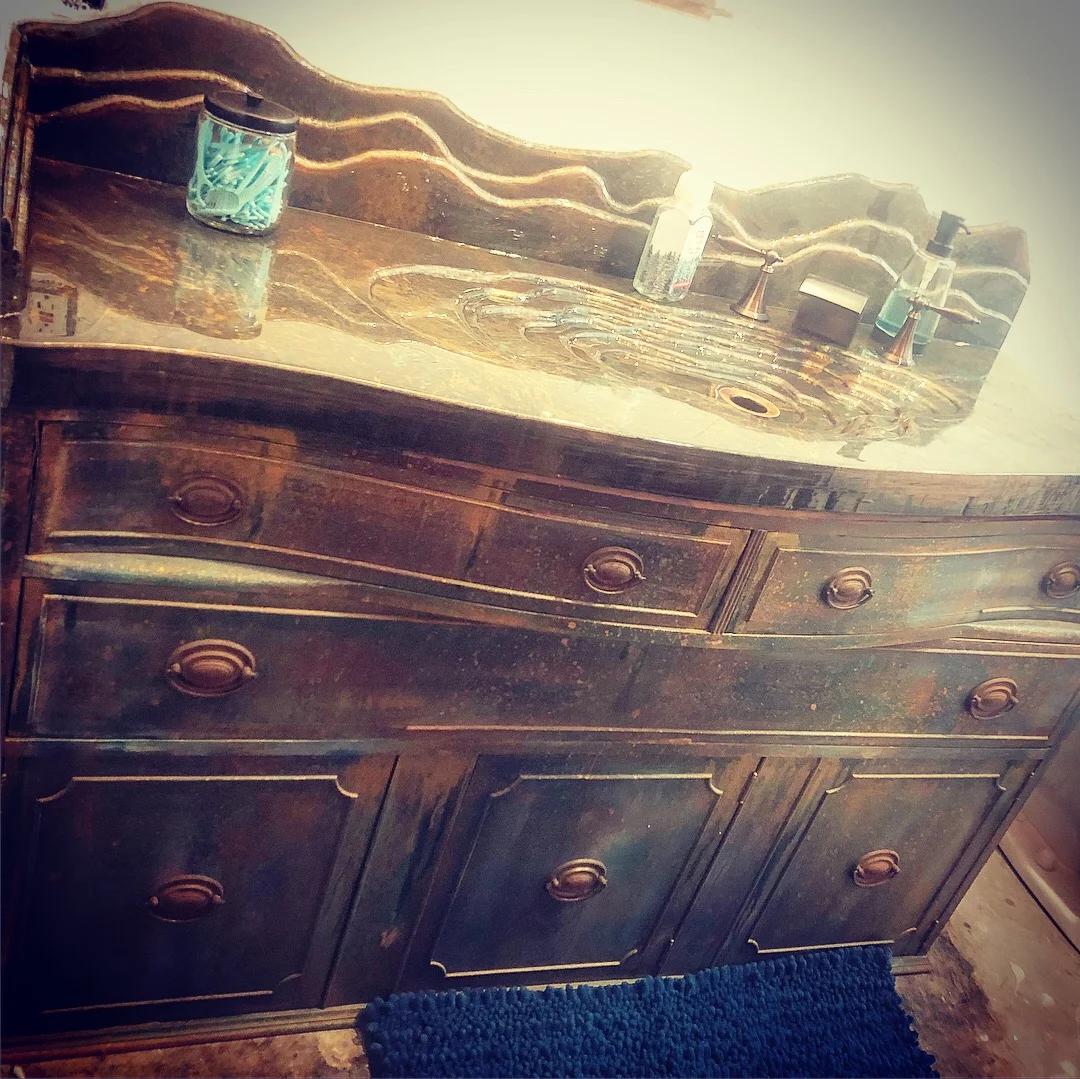 Finished vanity 2.JPG