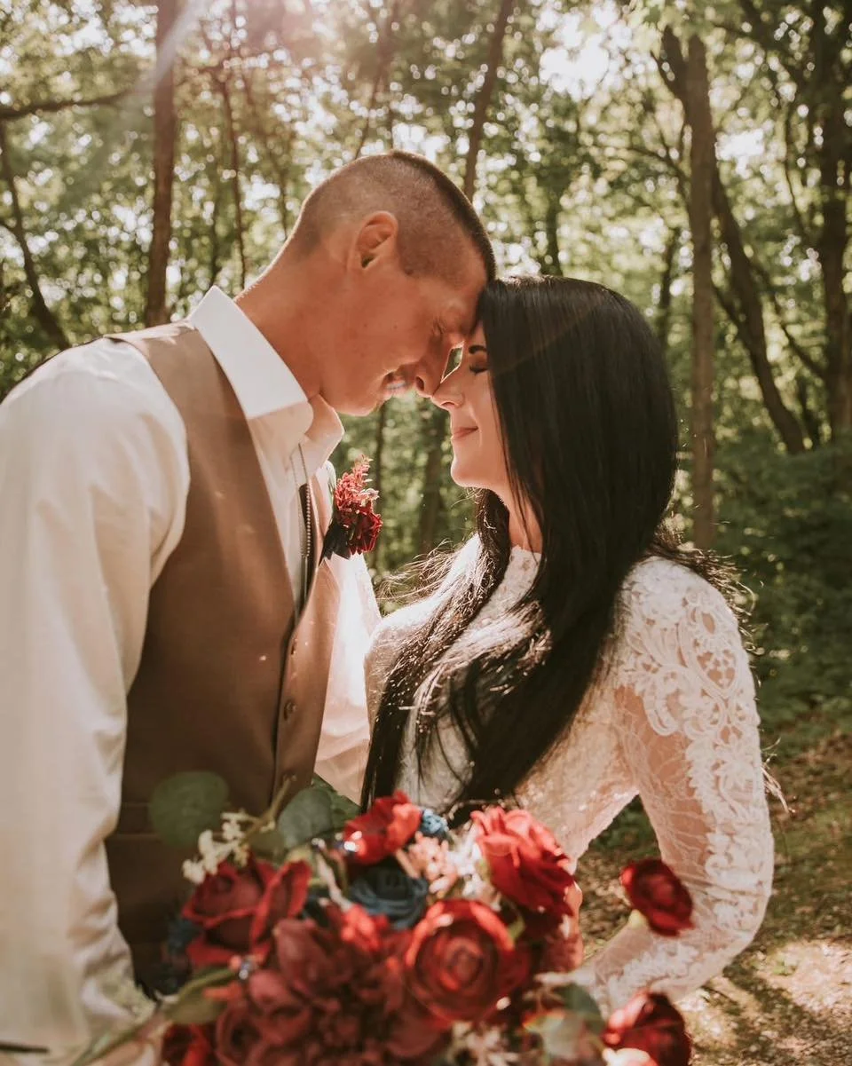 You don&rsquo;t need a massive wedding to have a meaningful one.

Some of the most powerful days I&rsquo;ve photographed were:
&bull; backyard ceremonies
&bull; dinner-table receptions
&bull; courthouse vows followed by champagne
&bull; quiet moments