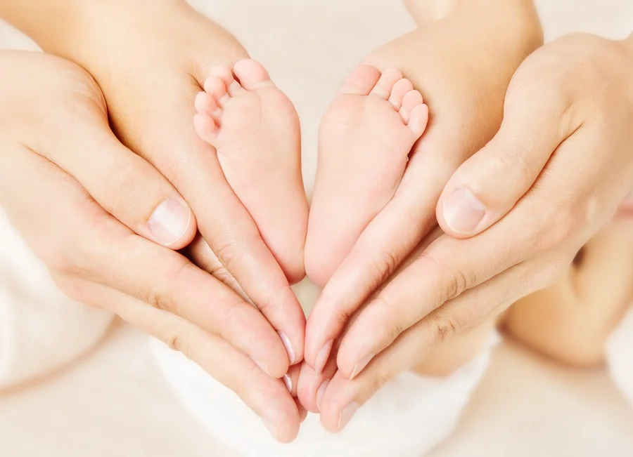 baby feet image.jpg
