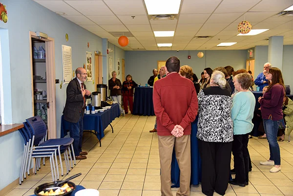 volunteer-event-2015.htm_04.jpg