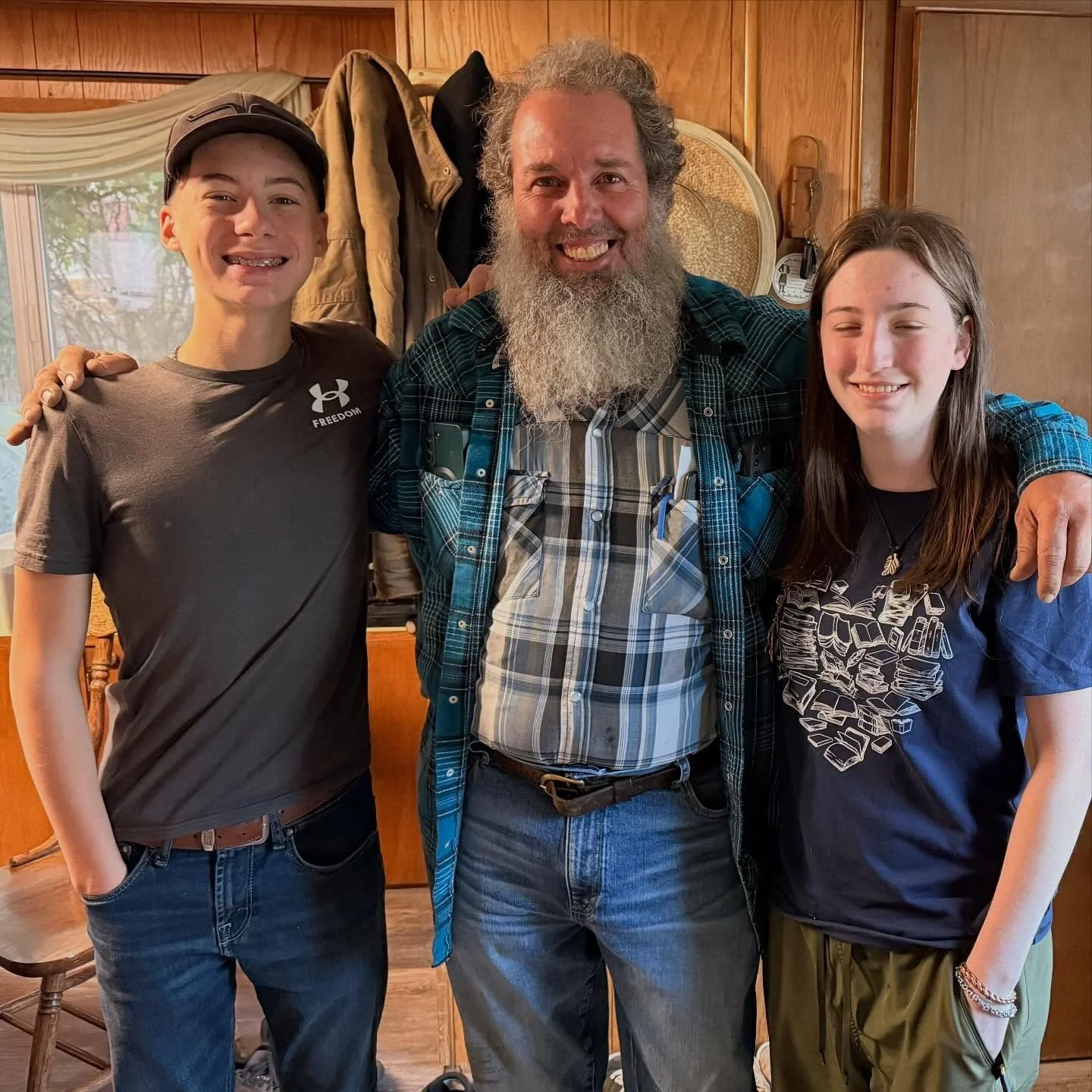 Here’s a piece of 💯 % true breaking news, no hyperbole, no click-baiting, no conspiracy, no exaggeration, no parsing—the diametric opposite of fake news: IN MADISON COUNTY, MONTANA, there is always a light on, an open door, and a refuge