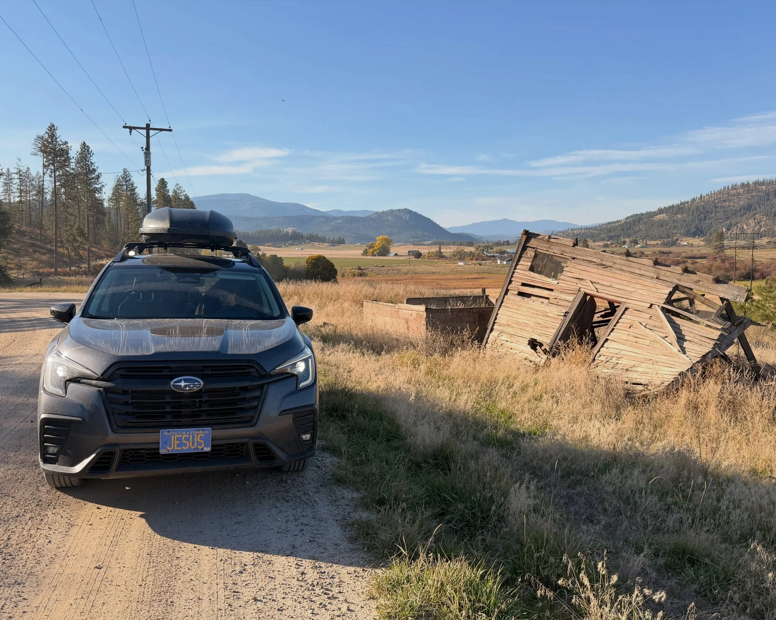 This old barn is still here off Heine Road near Chewelah, Washington. That barn is exactly 1000 miles from the spot of the infamous Madison County Hate Crime along #TheLongWalkUSA Route, and I remember it well. Glory to God who vindicated us with a g