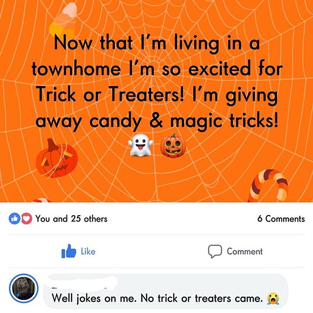 This is how my Halloween played out. 😂😂 How was yours? #halloween #trickortreat #halloween🎃 #halloween2018 #trickrtreat #candy