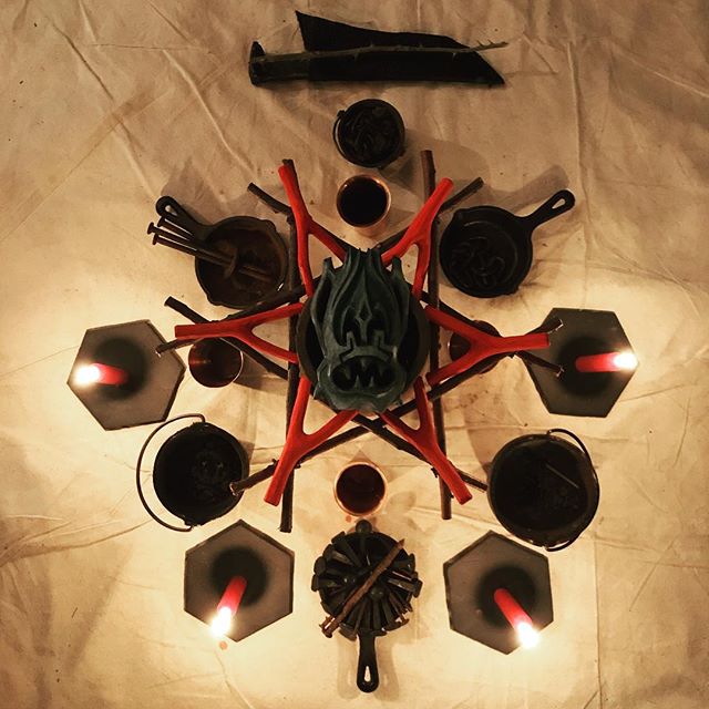 Iron #artistsoninstagram #ritualart #iron #hexagon #installationart #ritual