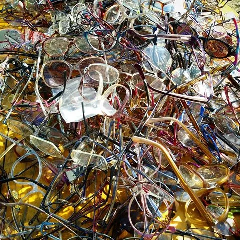 flohmarkt die brille 33355464_211025253041969_6226886256240885760_n.jpg