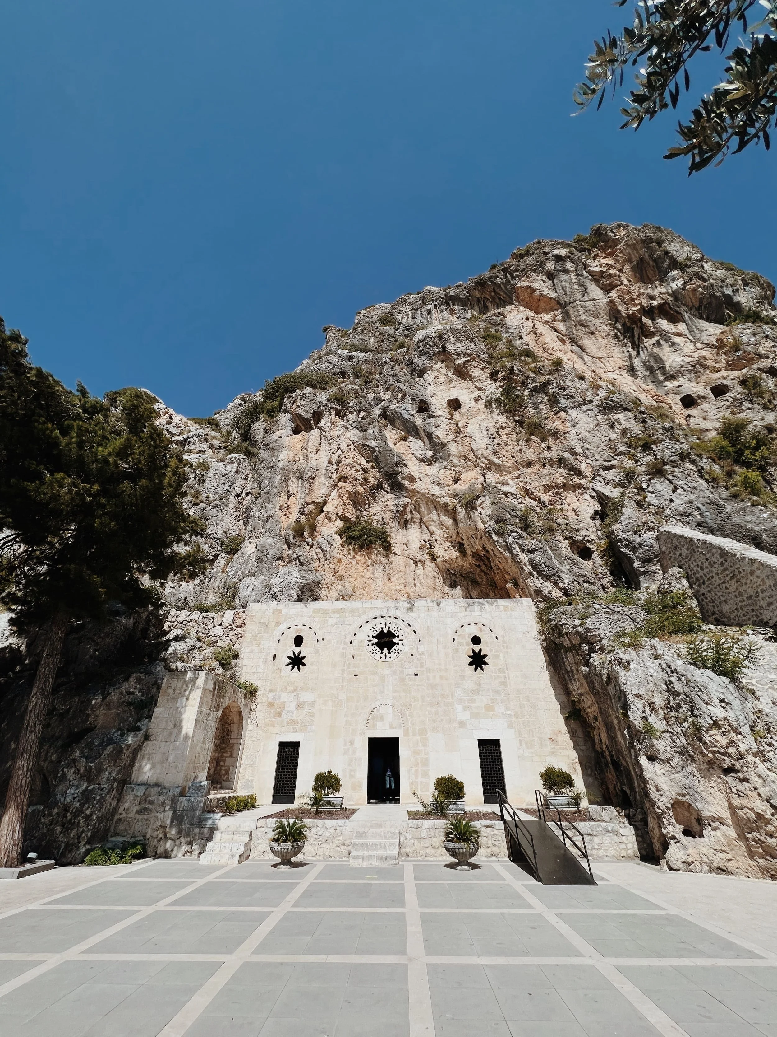 Antioch: St. Peter's Church