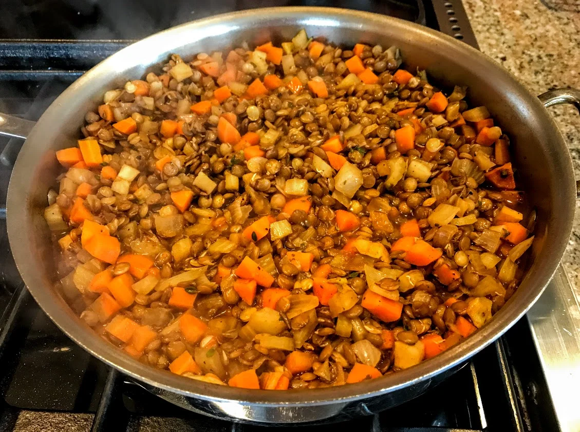 herb salmon lentil pan.jpg