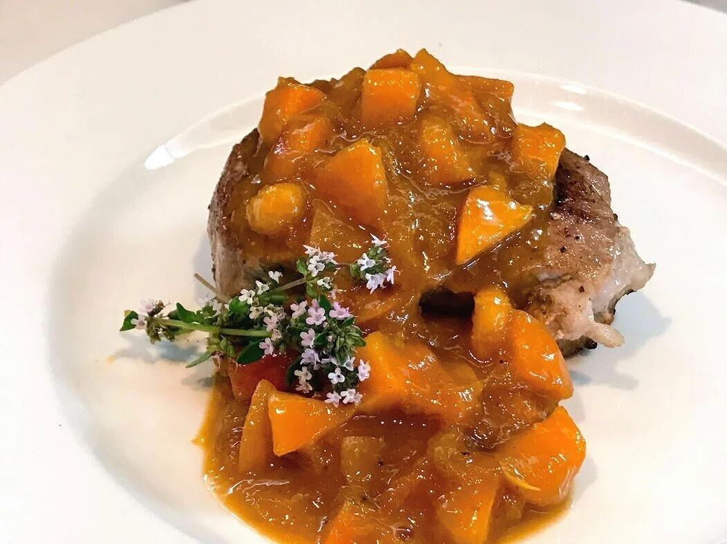 Pan-Seared Pork Chops with Amaretto Apricot Sauce