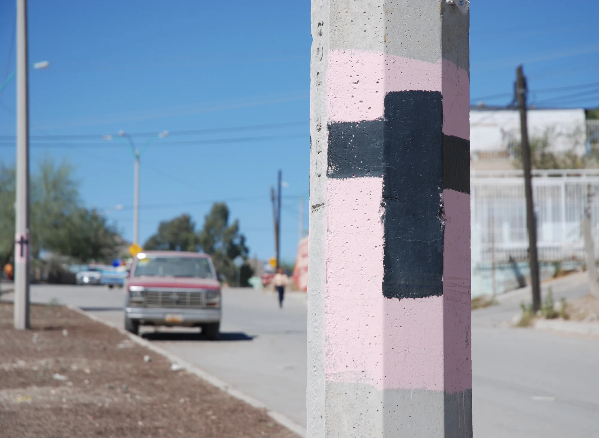 Image: A protest light pole in Cd. Juárez / Photo credit: Lise Bjørne Linnert