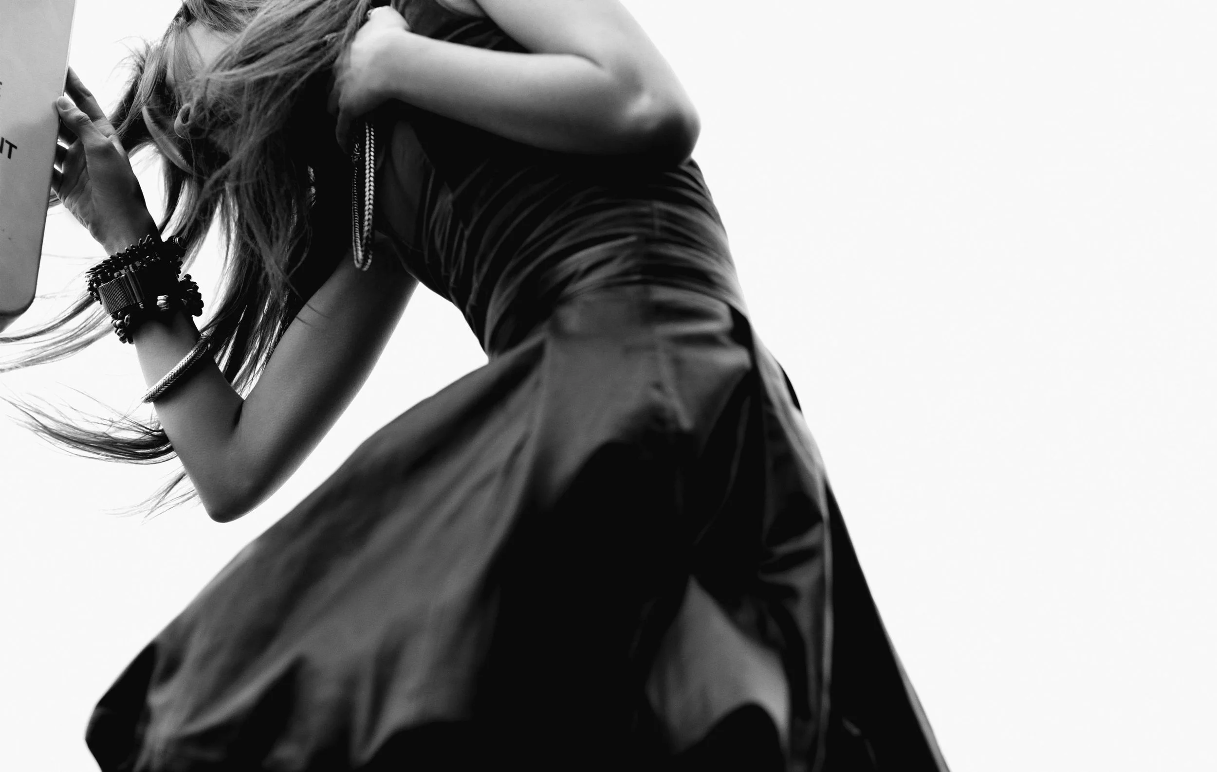 GESTUZ-Q-000493 1.jpg