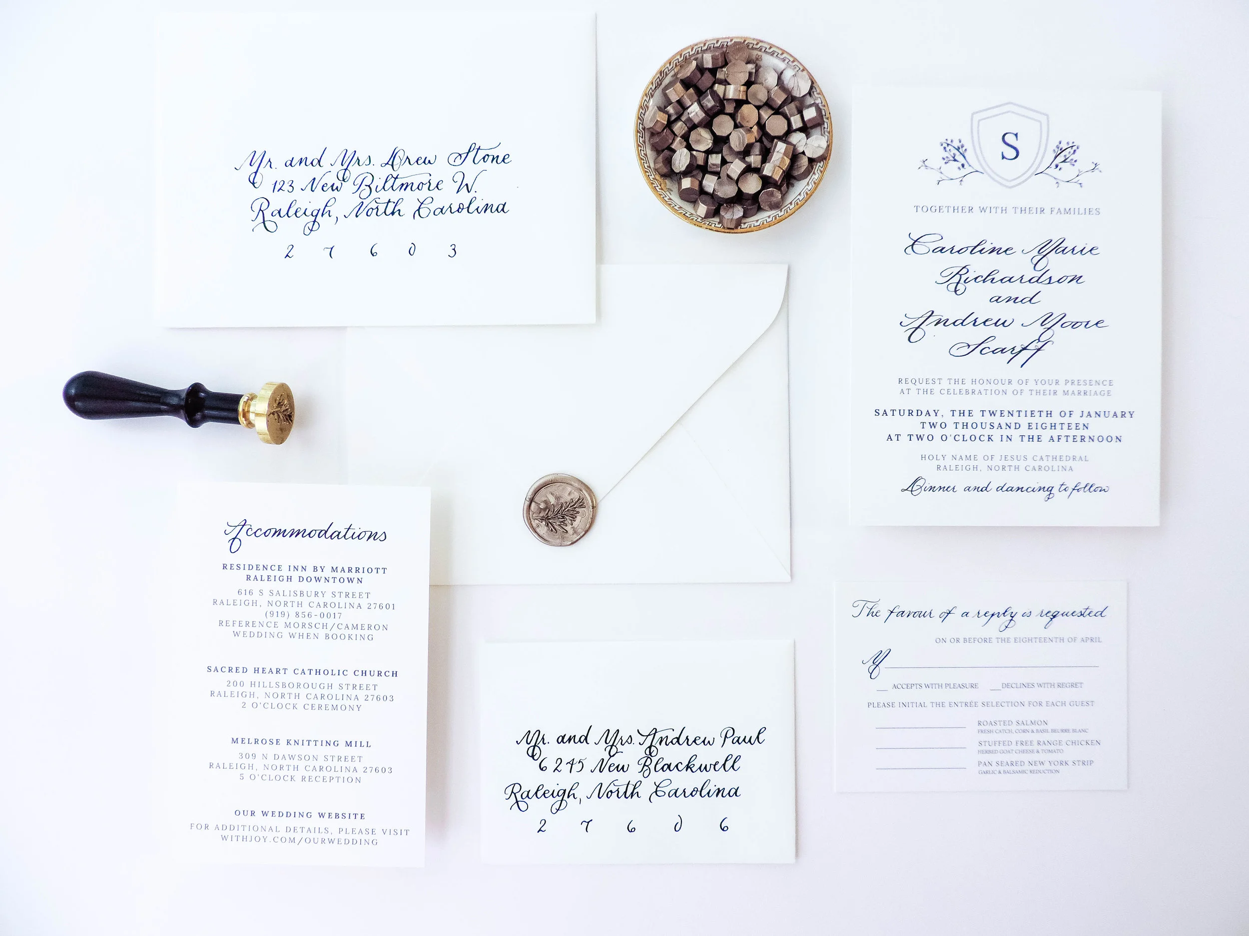 LOVE Wax Seal Stamp / Wedding Party Invitation / Envelop Seal / Letter Seal  / Wax Stick Box Set ref : M 