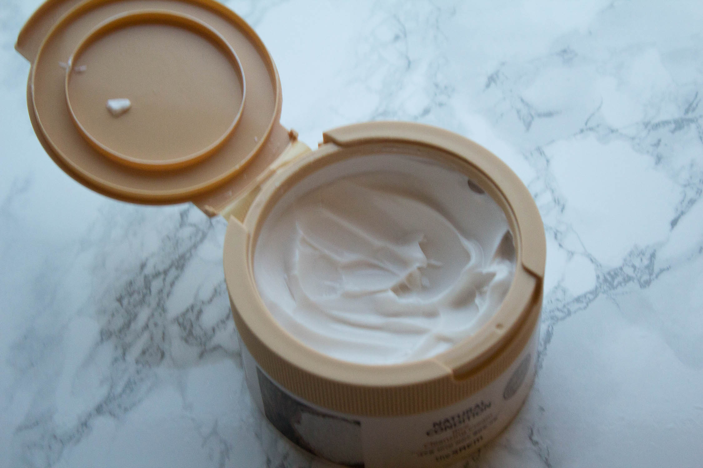 the saem natural condition avocado cleansing cream