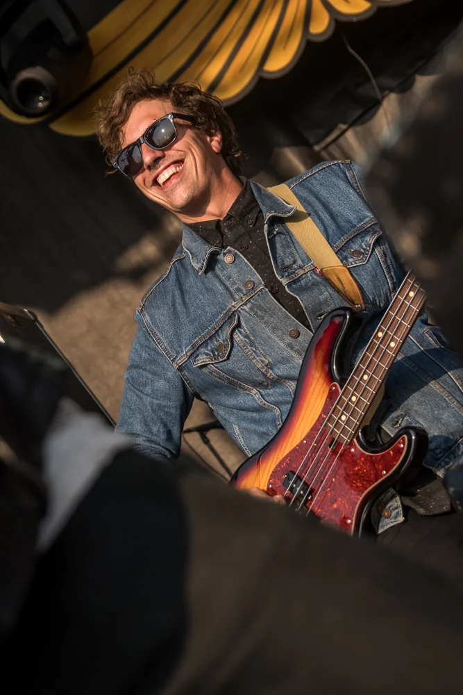 Low Cut Connie