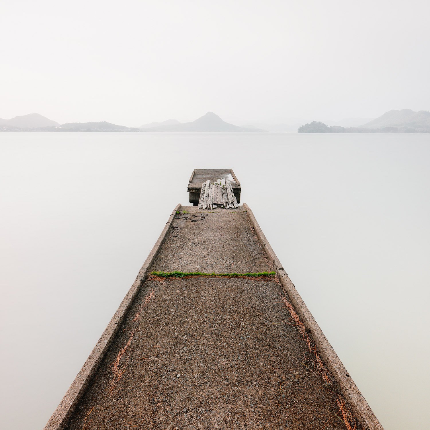 BROKEN PIER.1500PX.jpg