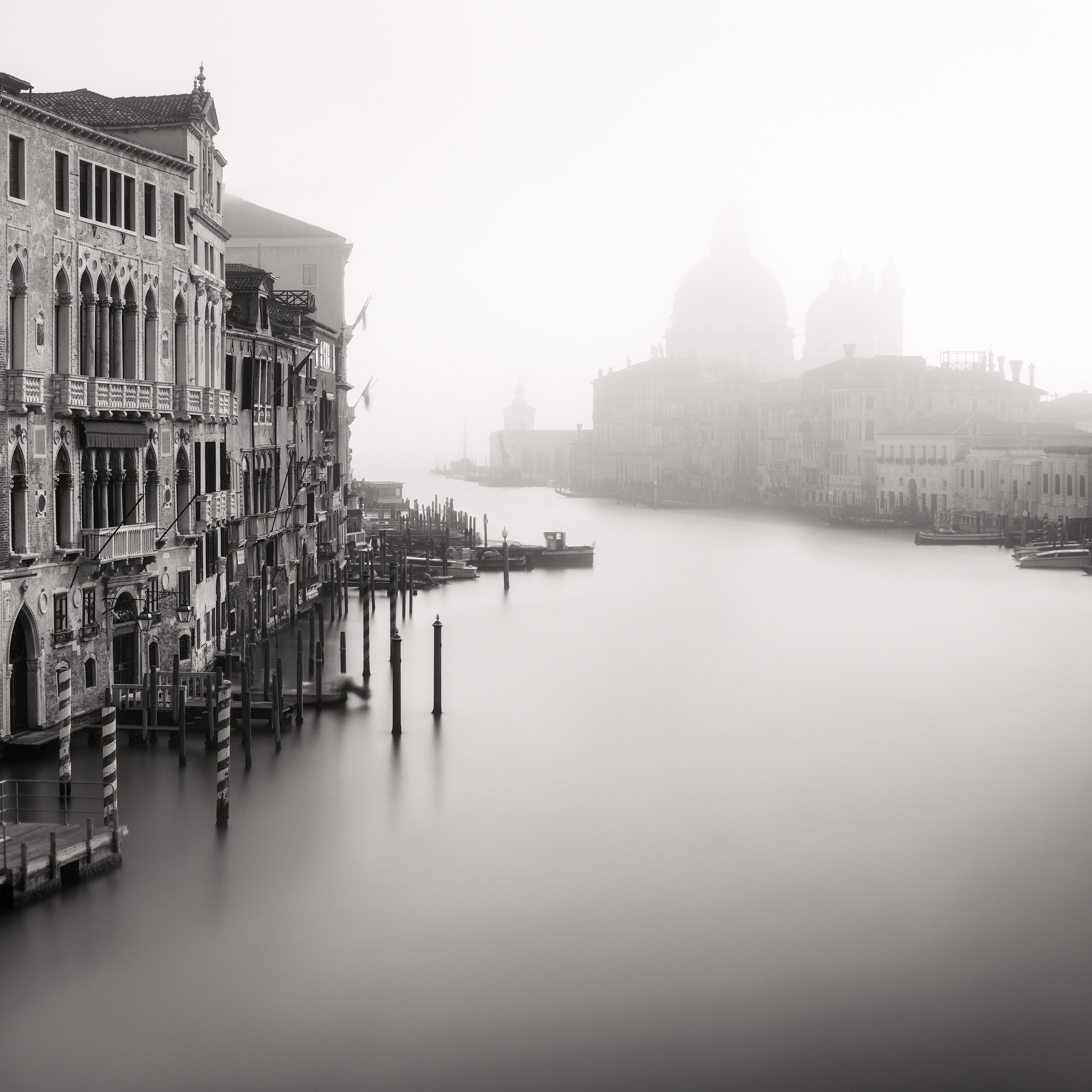 GRAND CANAL.2500PX-GR.png