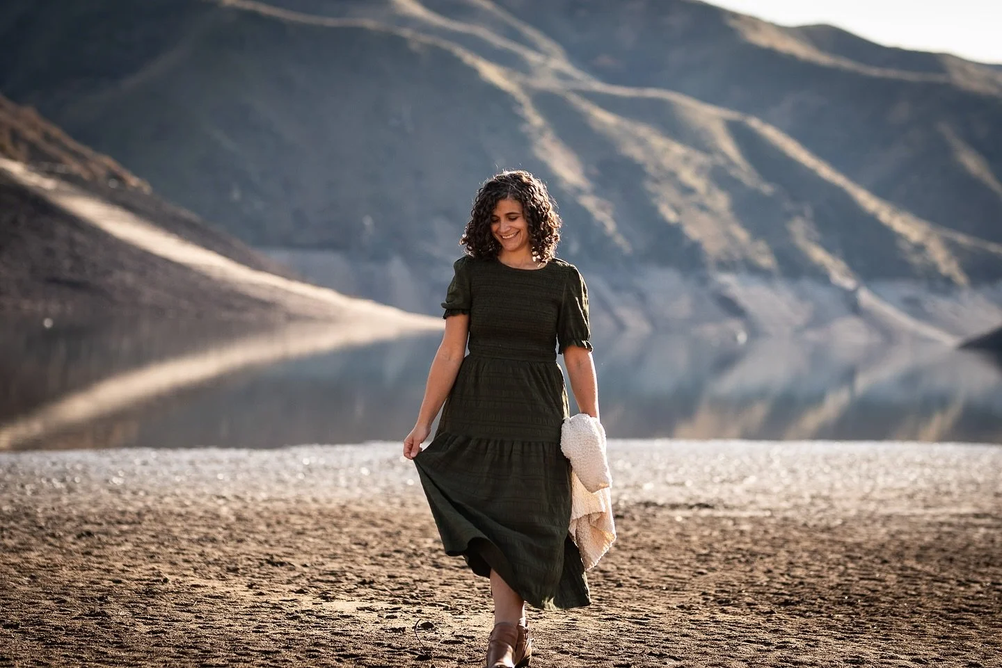 This is Nurse Practitioner Appreciation Week and I must tell you about my favorite Nurse Practitioner, @vanaseifert. Her dedication to her patients and attention to details have blessed many lives. I am so proud of my wife and her desire to help othe