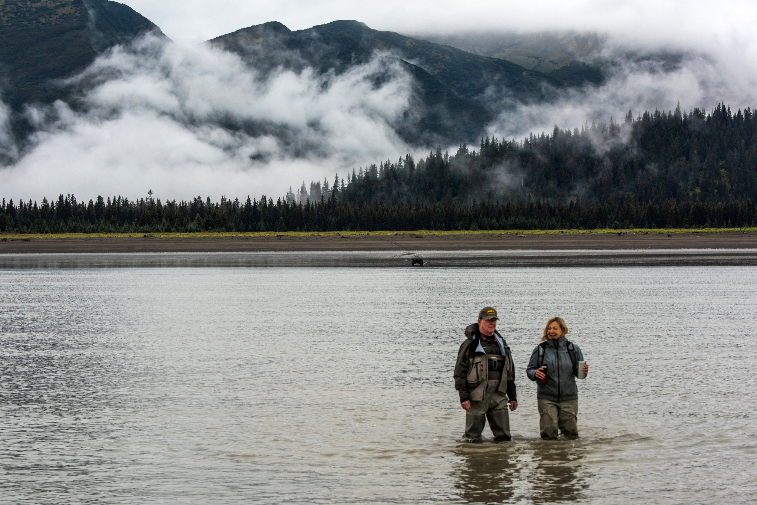 EdneyAP_Alaska_HalibutFishing-4638b.jpg