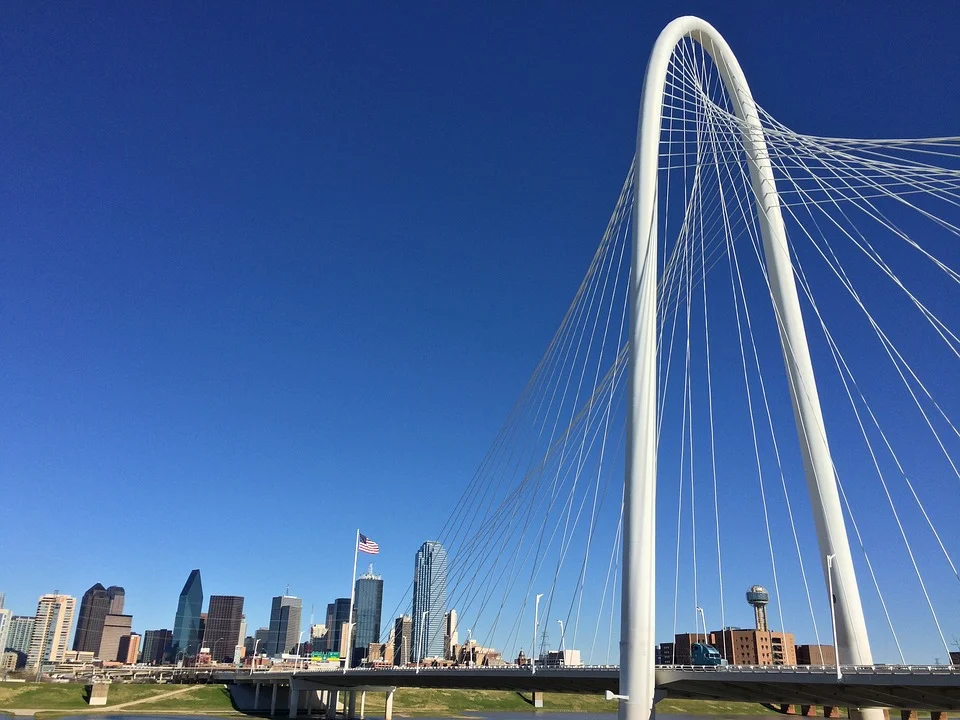 dallas-1221195_960_720.jpg
