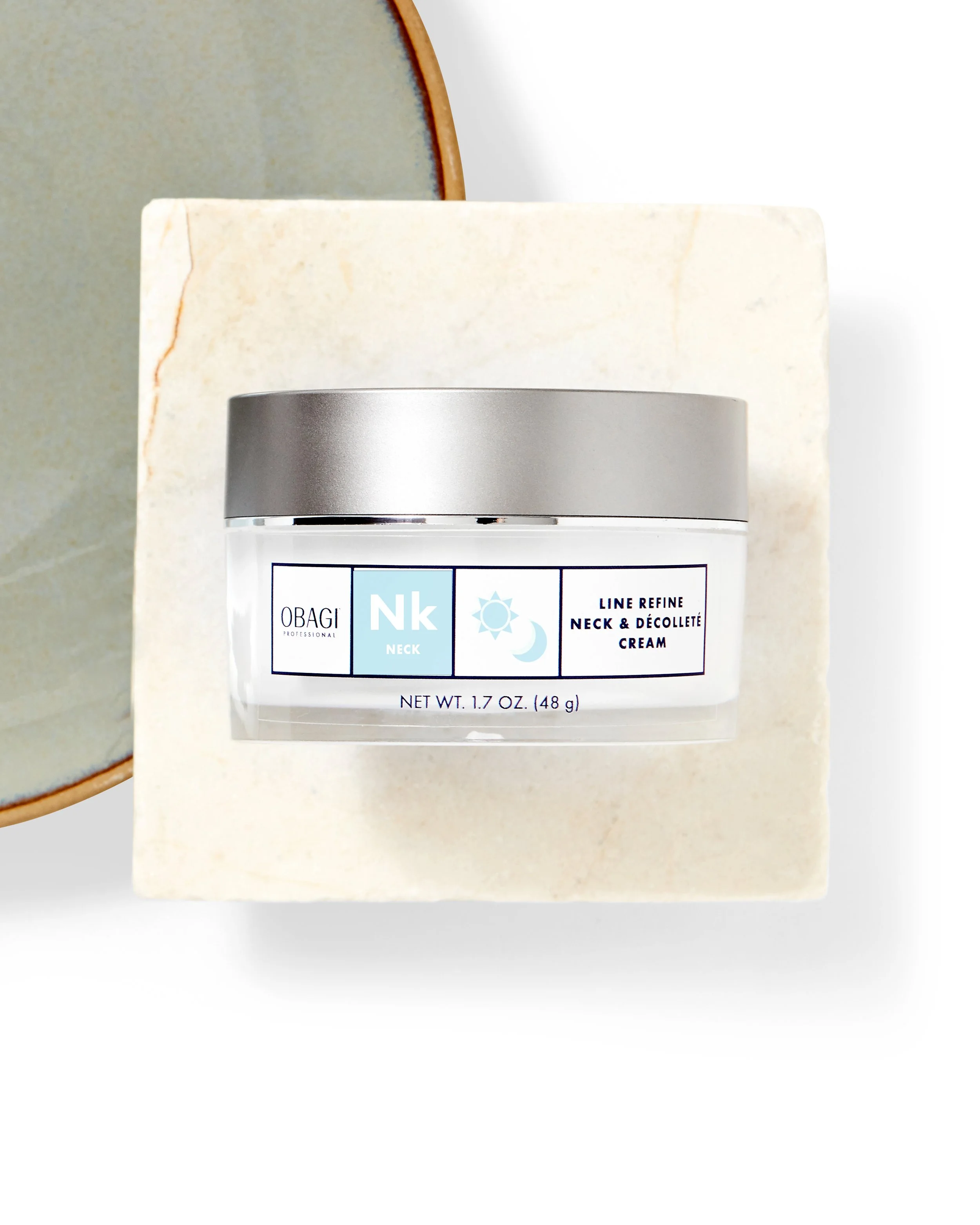 Line Refine Neck & Decollete Cream - Beauty 3.jpg