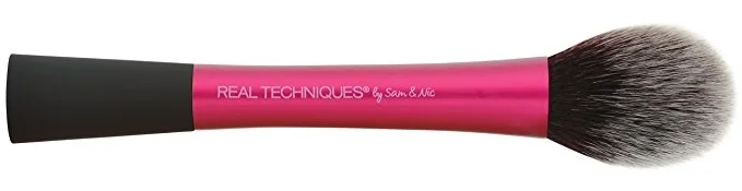 Real Techniques Blush Brush With Synthetic Bristles and Aluminum Ferrules, For Setting, Highlighting, Blending, Applying Blush: HTTP://AMZN.TO/2GYV7NU